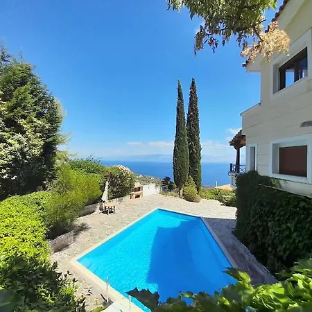 Luxury With Stunning Seaviews And Pool Villa