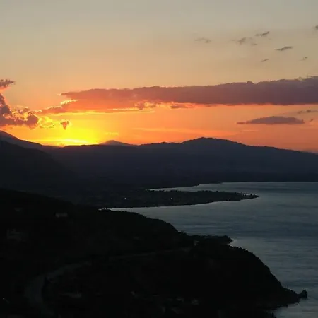 Willa Luxury With Stunning Seaviews And Pool