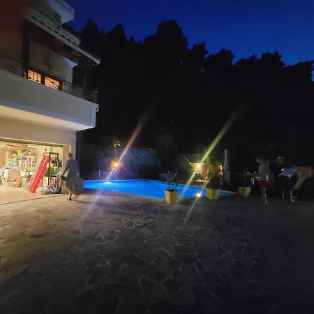 Villa Luxury With Stunning Seaviews And Pool