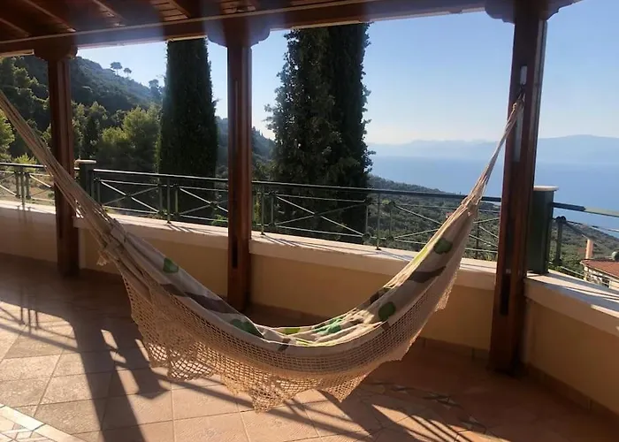 Luxury With Stunning Seaviews And Pool * Platanos (Achaea)