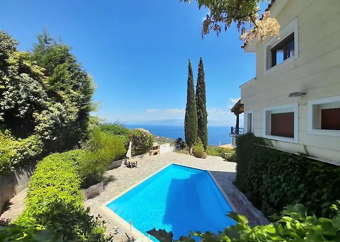 Luxury With Stunning Seaviews And Pool Villa