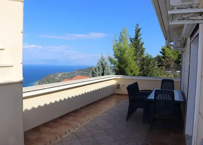 Luxury With Stunning Seaviews And Pool * Platanos (Achaea)